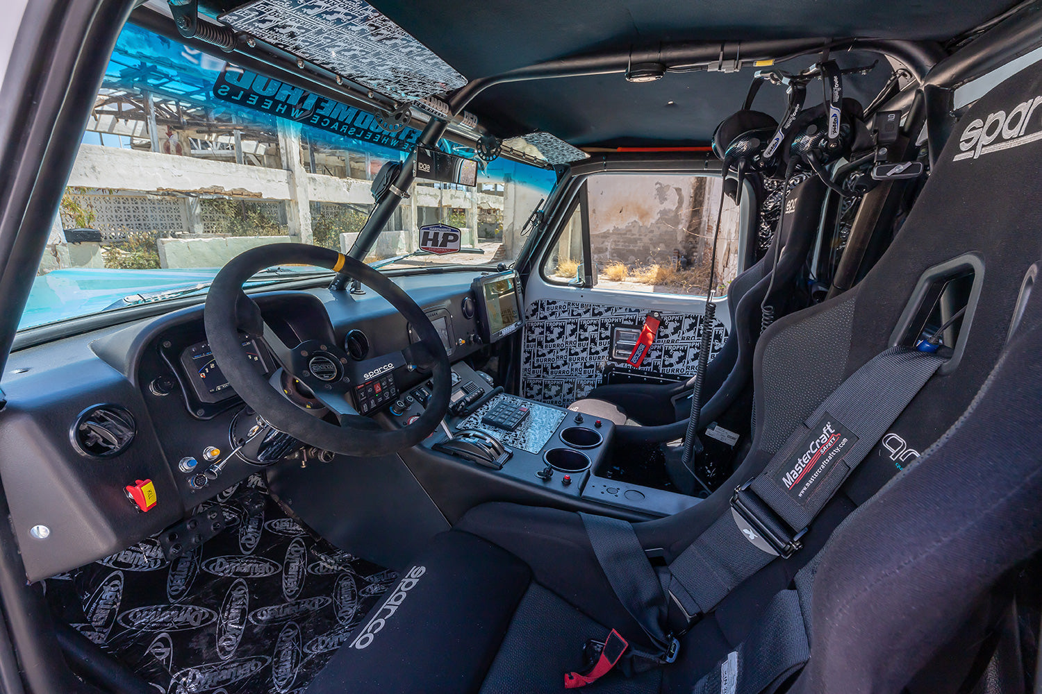 Ford F100 prerunner interior